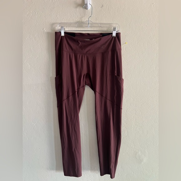 Arc'teryx Women's Leggings in Burgundy - Picture 1 of 5